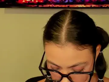 Keily_brox  live sex cam