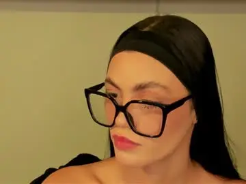 Keily_brox  live sex cam