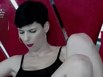 Roxxy_rouge  live sex cam