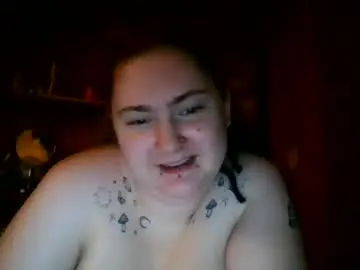 Wiggletisgood  live sex cam