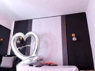 Yummyduo  live sex cam