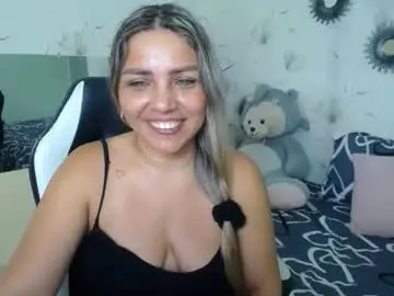 _sexyredhead_  live sex cam