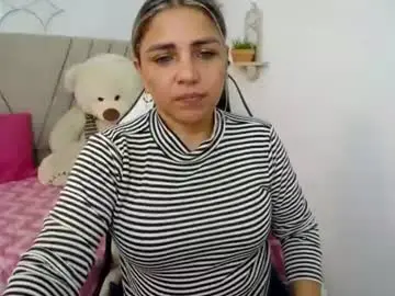 _sexyredhead_  live sex cam