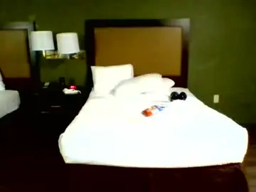 Ambionce  live sex cam
