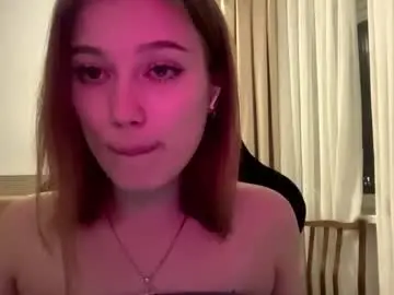 Crissymemo  live sex cam