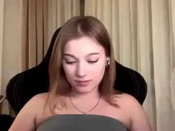 Crissymemo  live sex cam