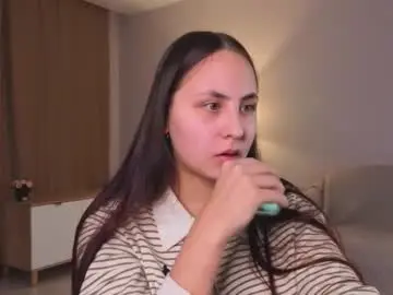 Cumiilla  live sex cam