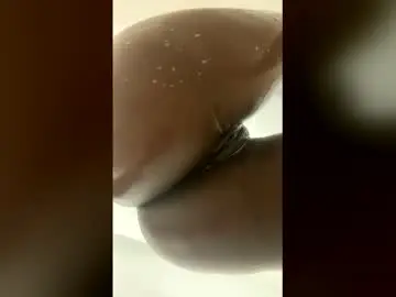Ebonyniya  live sex cam