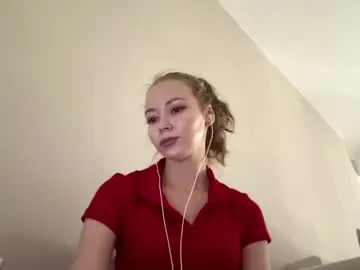 Gingerfendlason  live sex cam