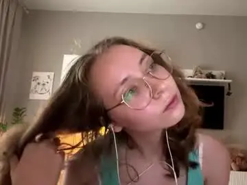 Gingerfendlason  live sex cam