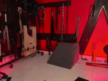 Hornydahiana  live sex cam