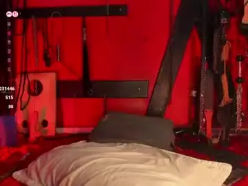 Hornydahiana  live sex cam