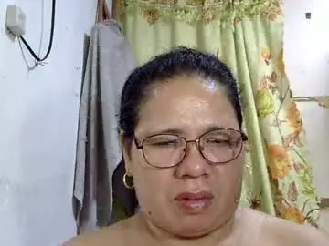 Hottycrissy4u  live sex cam