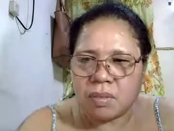 Hottycrissy4u  live sex cam