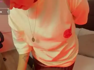 Jadde13  live sex cam