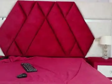 Kity_spiderr  live sex cam