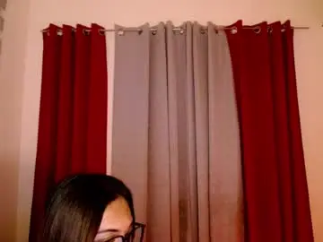Pretty_morina143  live sex cam
