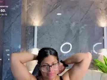 Sarah_bay_tx  live sex cam