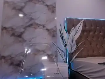 Selenemakris  live sex cam