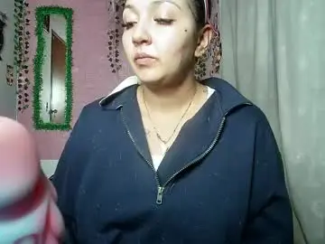 Sexy_lolas  live sex cam