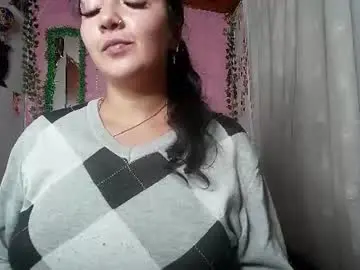 Sexy_lolas  live sex cam