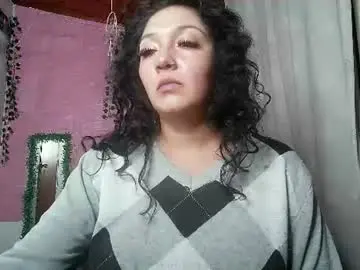 Sexy_lolas  live sex cam