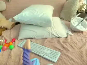 Soyhinata__  live sex cam