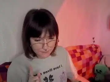 Uwujudyosas  live sex cam