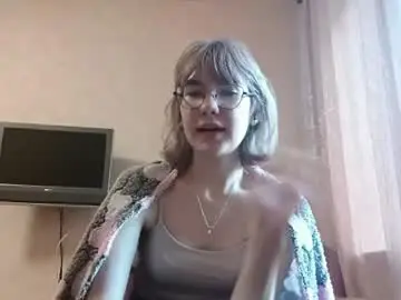Wenonashreeves  live sex cam