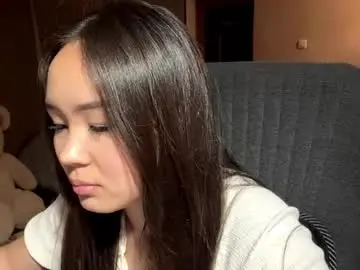 Winterluchini  live sex cam