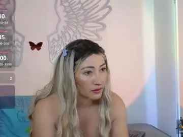 Avatomas  live sex cam