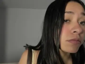 Cassie_jones1  live sex cam