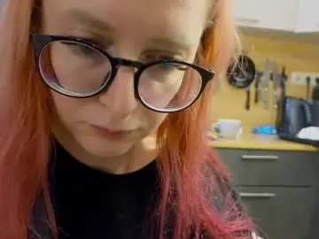 Coy_girl_  live sex cam