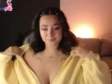 Hellbrivar  live sex cam