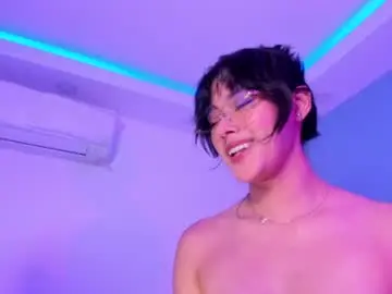 Kristal_aitana  live sex cam