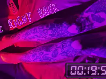 Metanoiiia  live sex cam