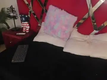 Missclouuud  live sex cam