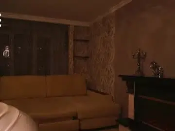 Mist_mia  live sex cam