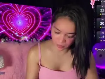 Nicolecellini  live sex cam
