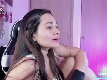 Saray_mendoza  live sex cam
