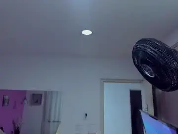 Tifcarter  live sex cam