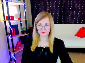 Youruniverser  live sex cam