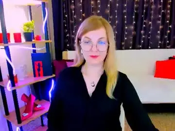 Youruniverser  live sex cam