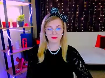 Youruniverser  live sex cam