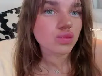 Aesthetics_tease  live sex cam
