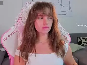 Aesthetics_tease  live sex cam