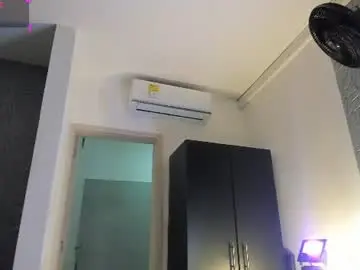 Briannachelsea  live sex cam