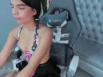 Camila_l02  live sex cam