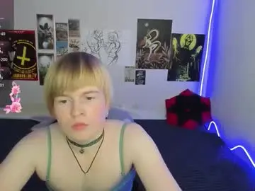 Cattie_w_  live sex cam