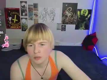 Cattie_w_  live sex cam